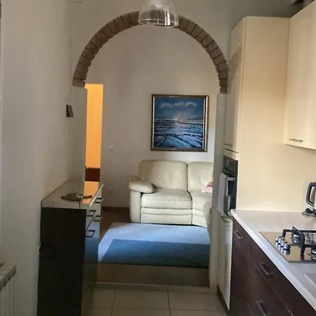 Deluxe In The Centre Of