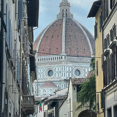 Deluxe In The Centre Of