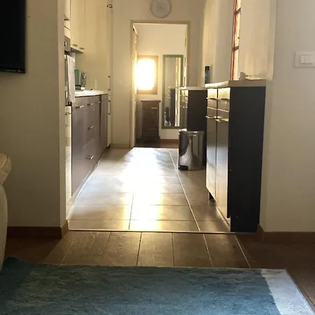 Deluxe In The Centre Of Apartment